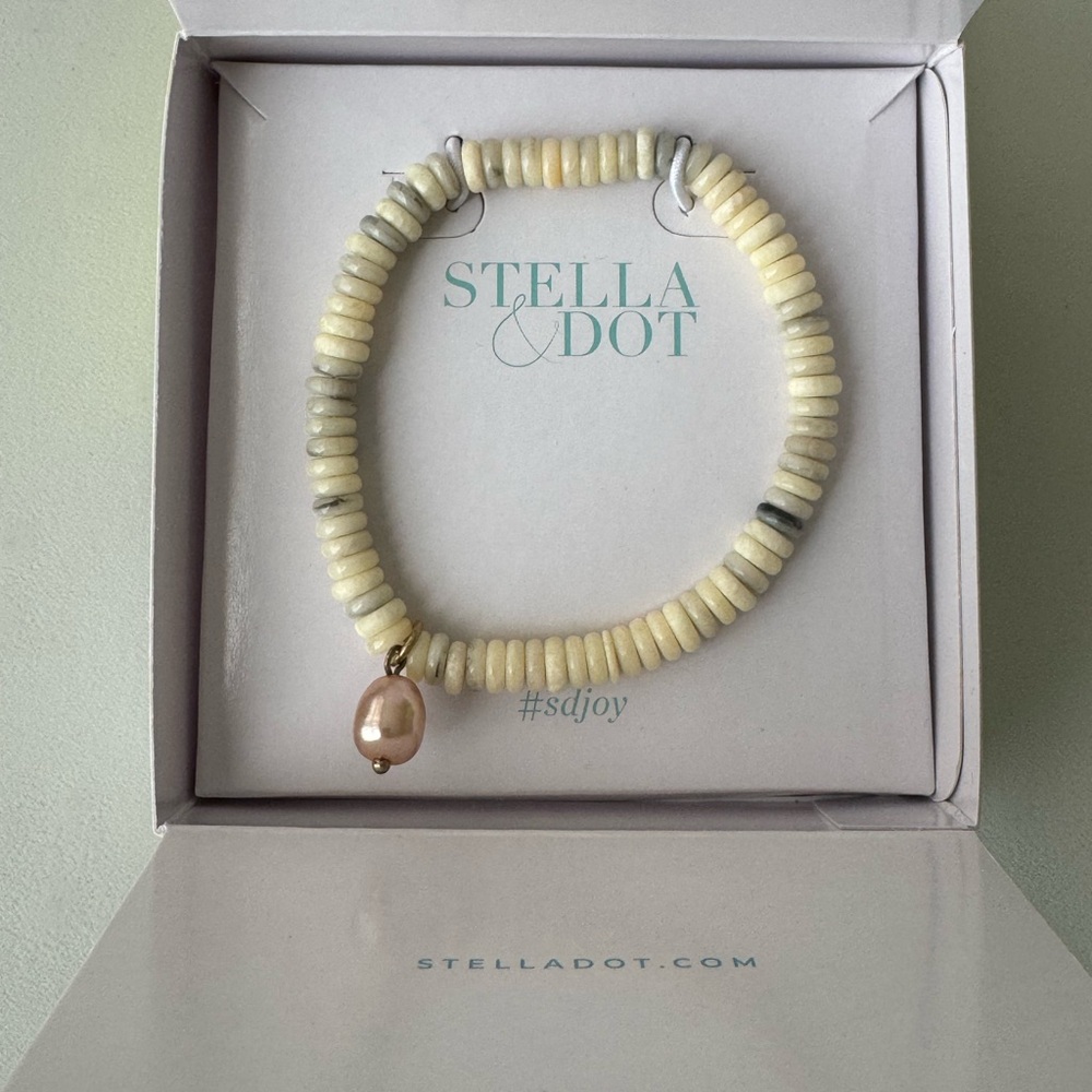 Stella & Dot Bohemian Beaded Charm Bracelet